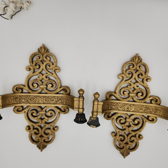 Vintage Mid Century 1969 Dart Gold Gilded Scroll Candle Holders Wall Sconces - Picture 2 of 15